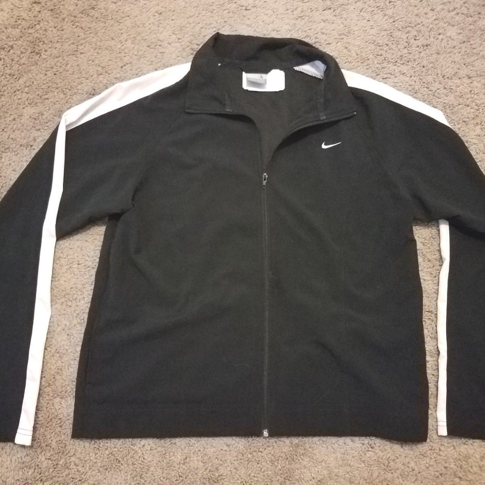 NEW NIKE brand Track Jacket M(8-10)